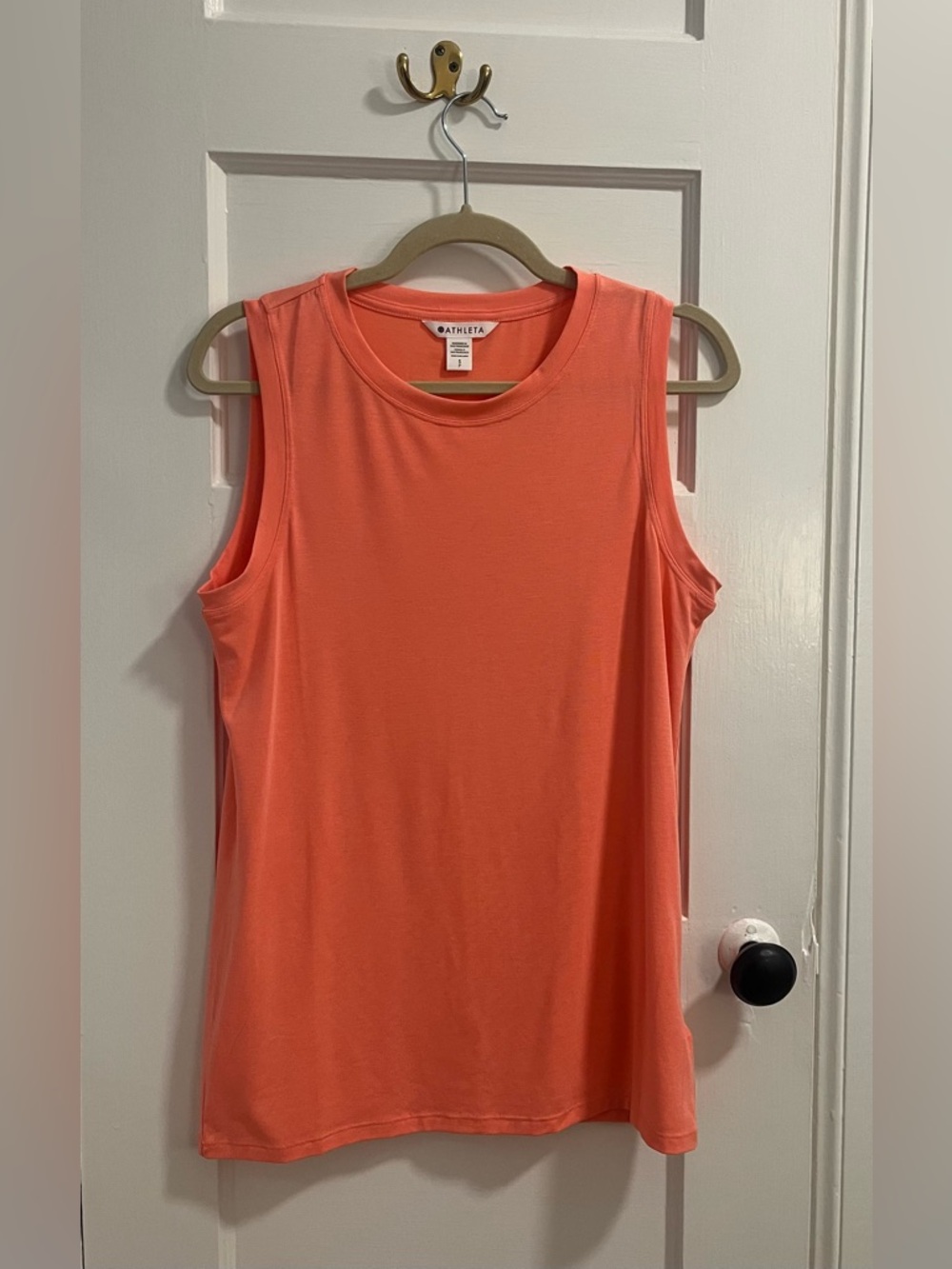 Athleta Womens Size Small Coral Sleeveless Tank Top